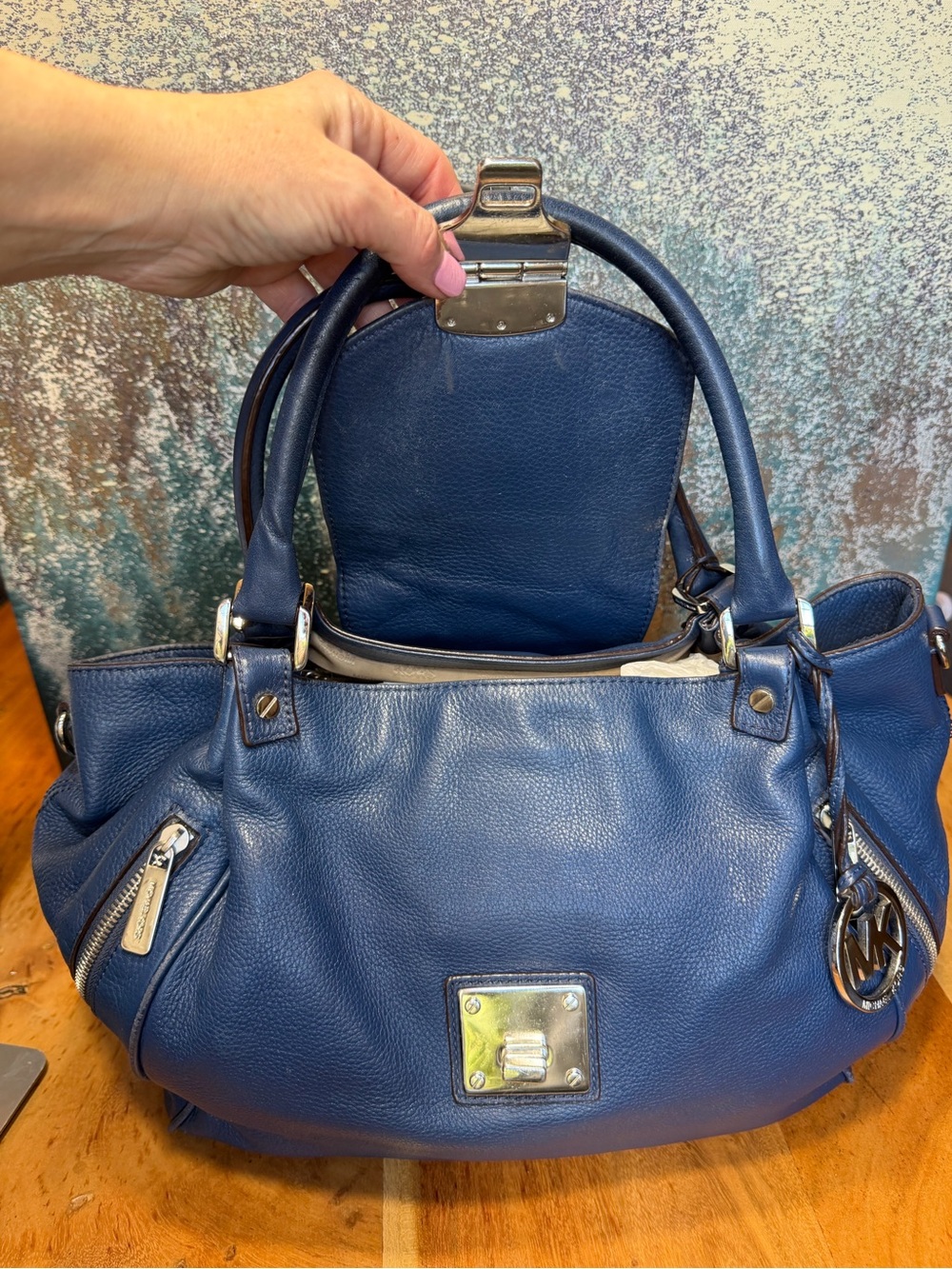 Michael Michael Kors Classic Vintage Navy Leather Satchel Crossbody Bag - Picture 13 of 17